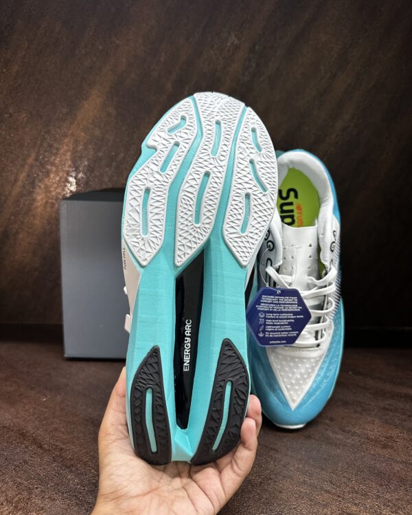 New Balance FuelCell Elite V4-Blue - Image 4