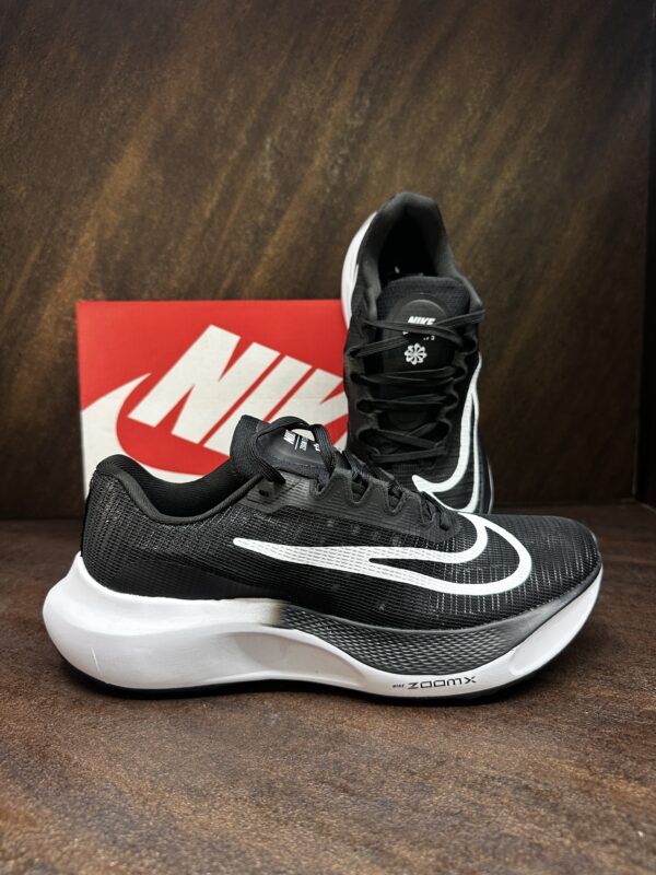 Nike Zoom 5 - Black White - Image 3