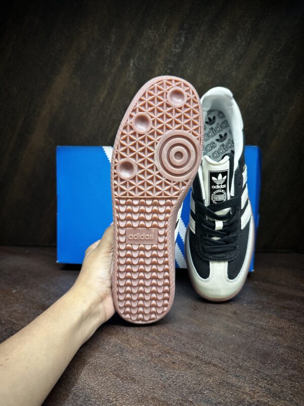 Adidas Samba Core Black Gum - Image 3