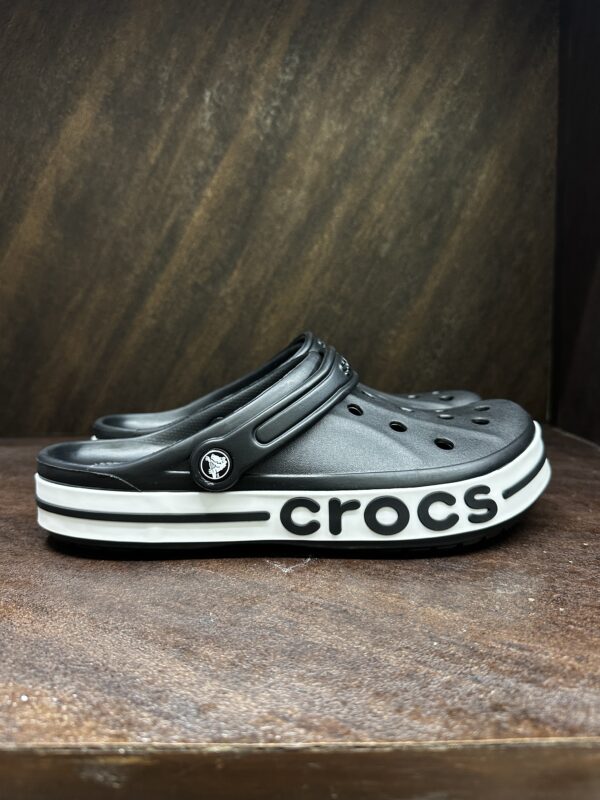 Crocs Bayaband Clog - Black - Image 2