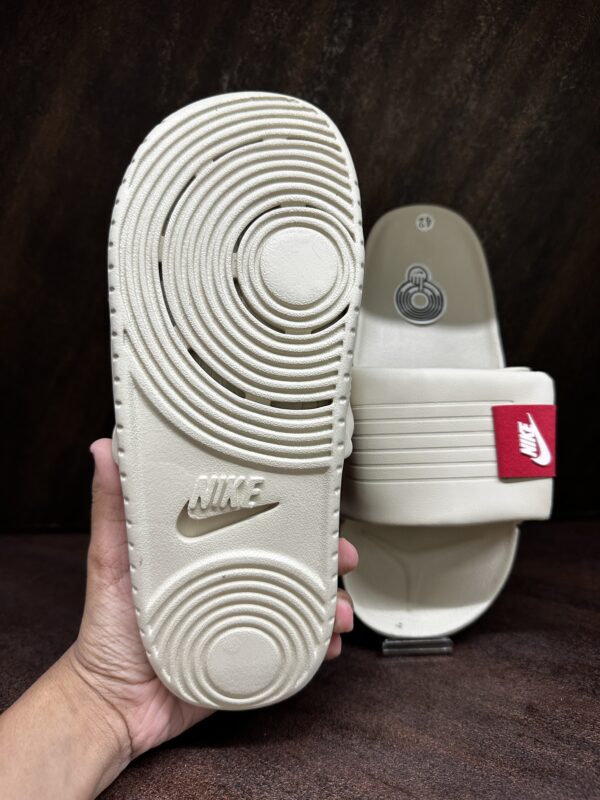 Nike Offcourt Adjust - Off White - Image 4