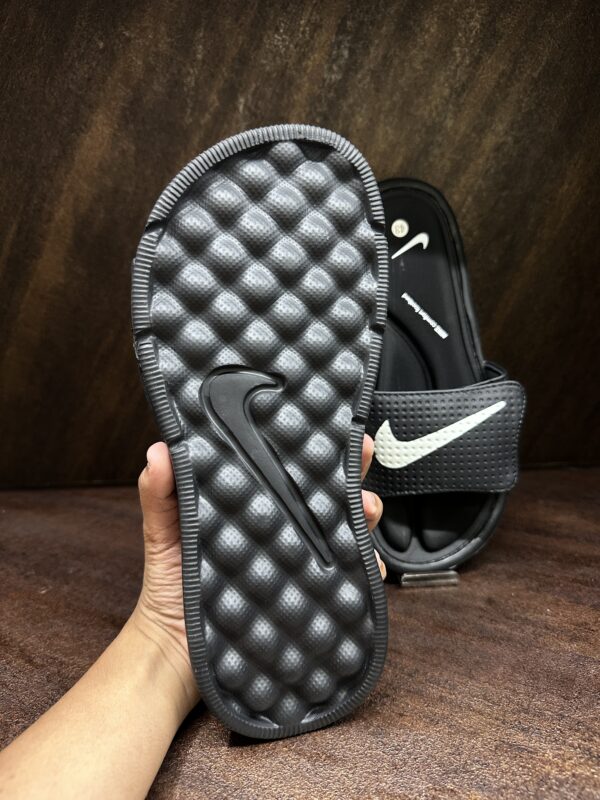 Nike Slides - Black - Image 4
