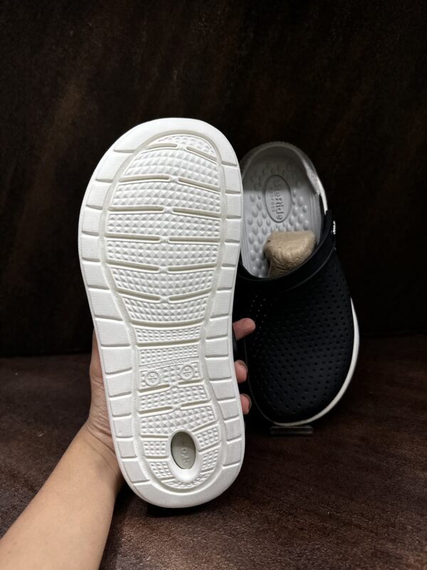Crocs Inmotion Clog - Black Grey - Image 5