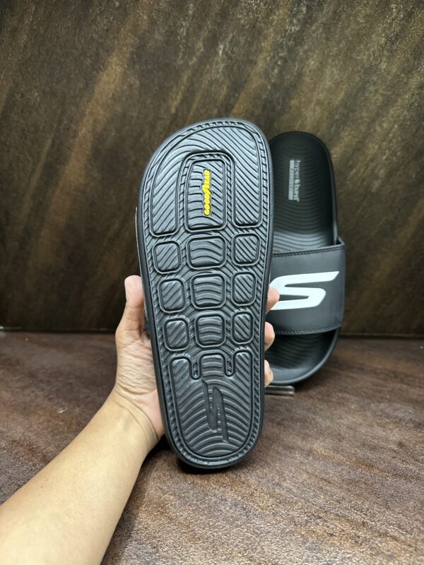 Skechers Hyper Slide - Black - Image 2