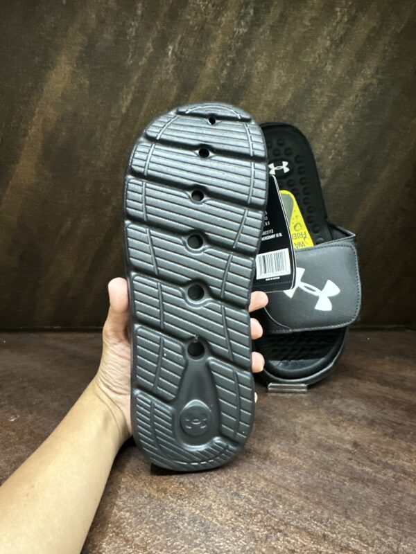 Under Armour Ignite - Black - Image 4