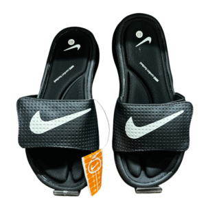 Nike Slides - Black