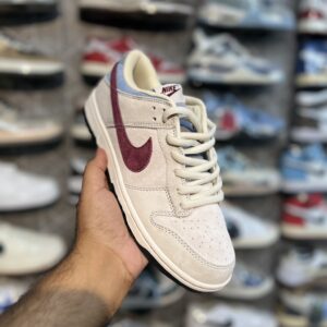 Nike SB Dunk Low - Otomo Katsihuro Maroon