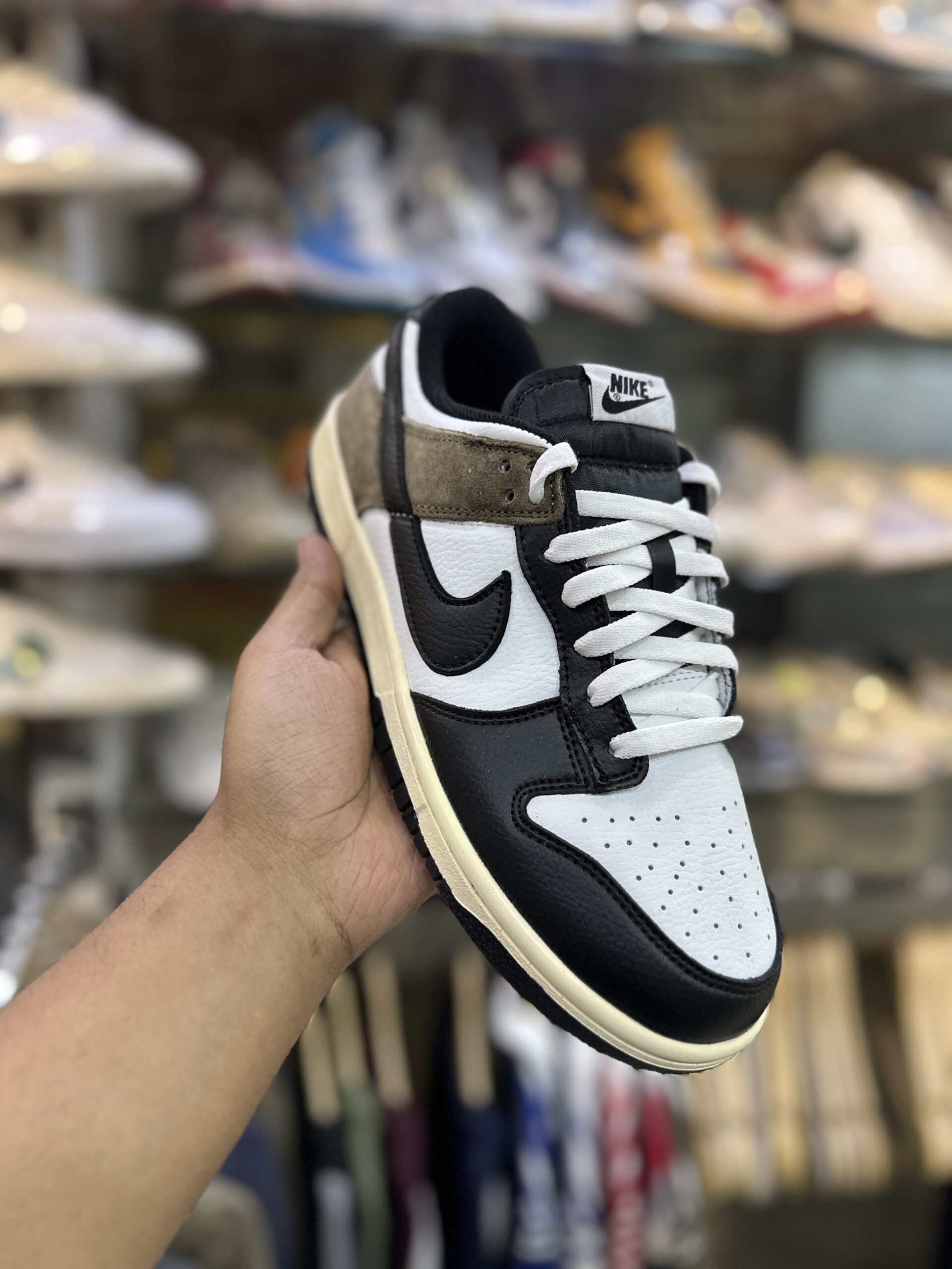 Nike SB Dunk Low - Mocha