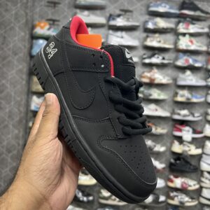 Nike SB Dunk Low - Supreme 94 Black
