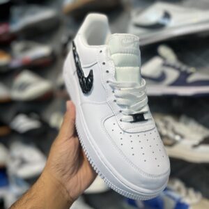 Nike Air Force 1 - White Venom