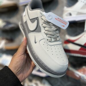 Nike Air Force 1 - Grey Mettalic