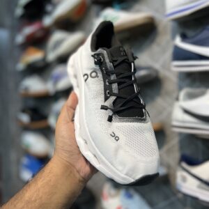 On Cloud Running - White/Black