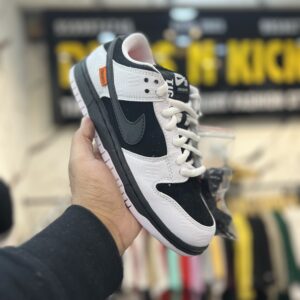 Nike SB Dunk Low - TightBooth