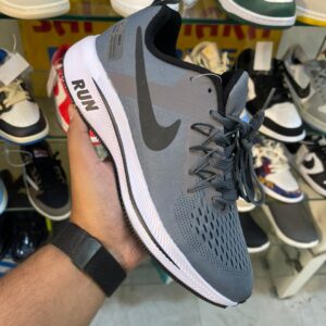 Nike Run - Grey